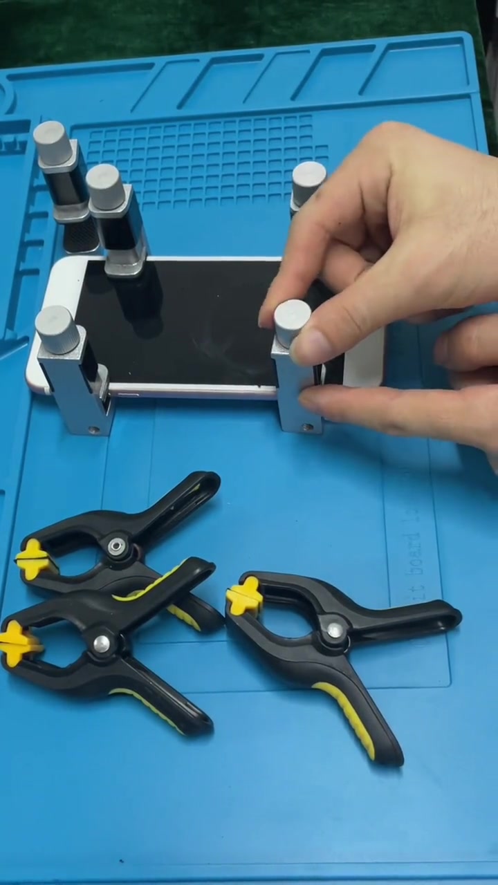 手機主板維修關鍵工具 高性能保壓夾具的應用與優勢